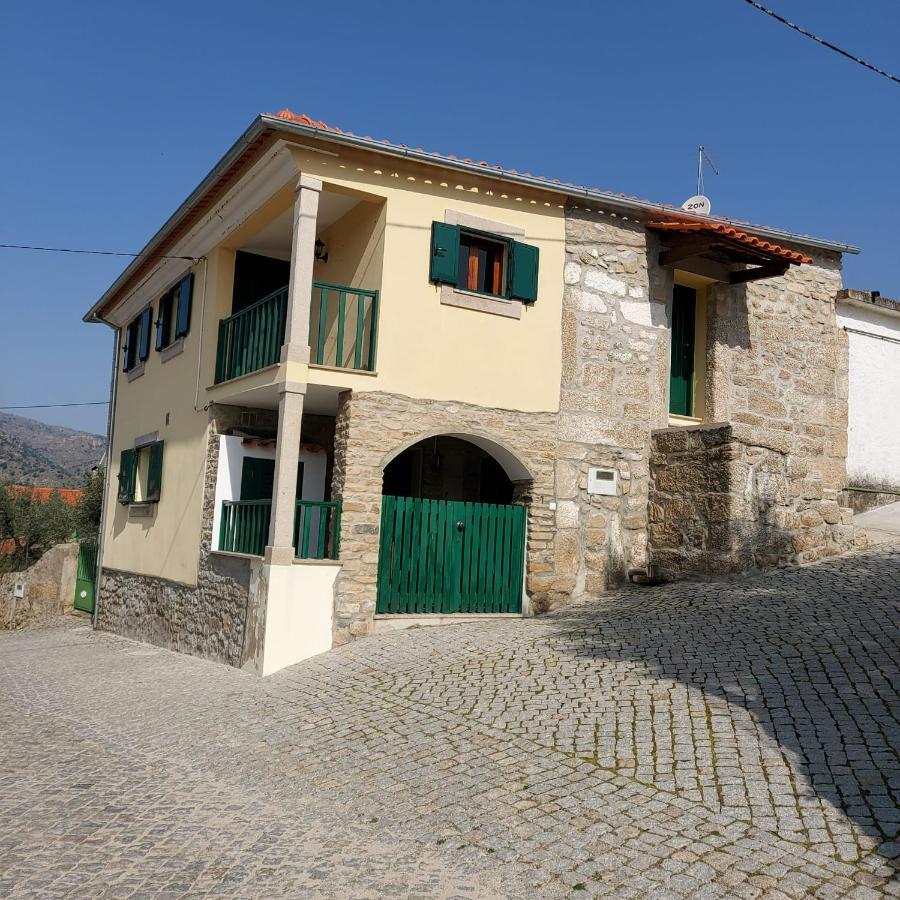 Casa Cabanas Do Douro Torre De Moncorvo Exterior foto